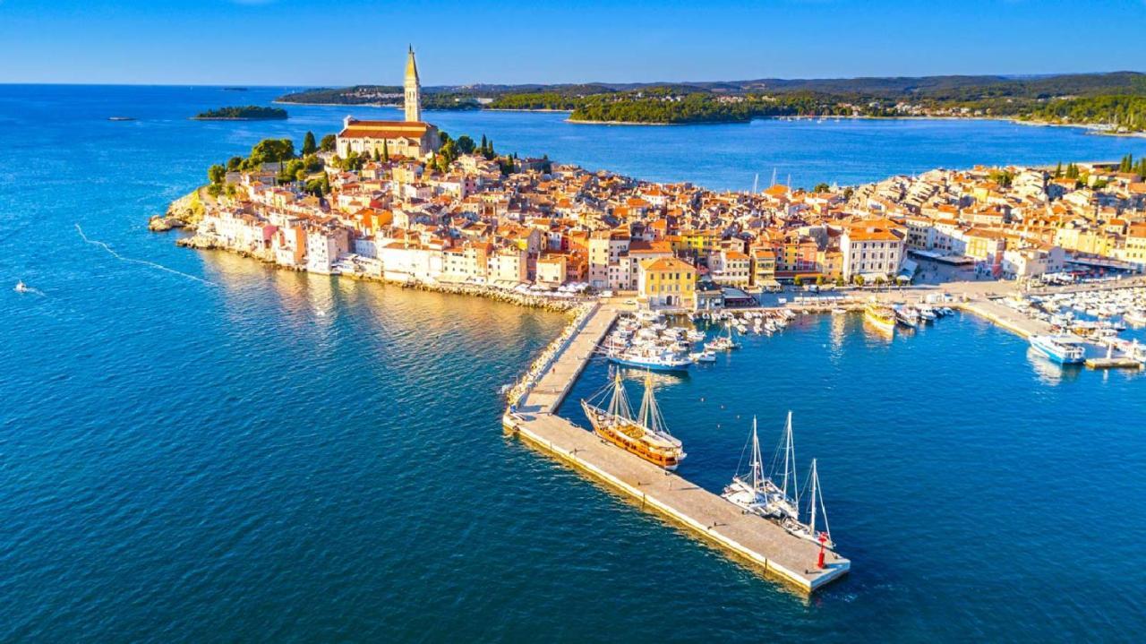 Clorinda Sea View Free Parking Apartment Rovinj Luaran gambar